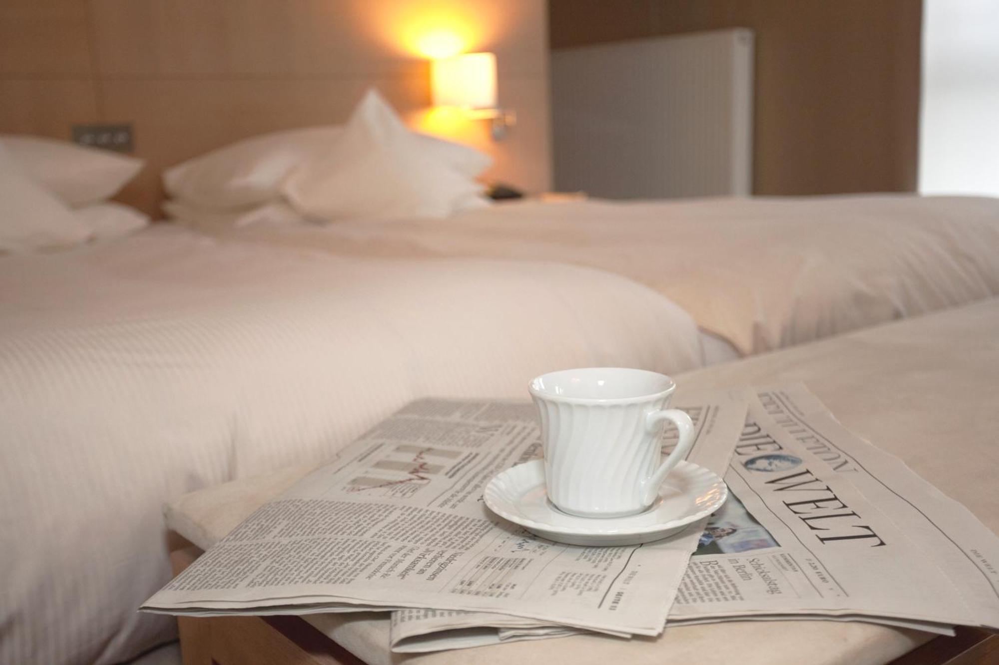 Hotel Schepers โกรเนา ห้อง รูปภาพ