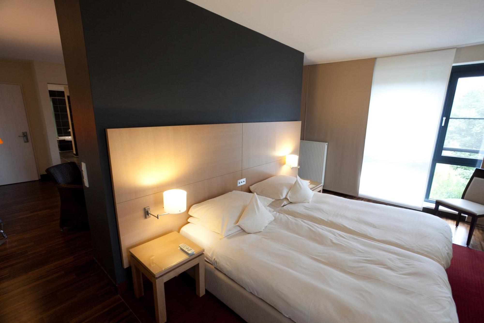 Hotel Schepers โกรเนา ห้อง รูปภาพ