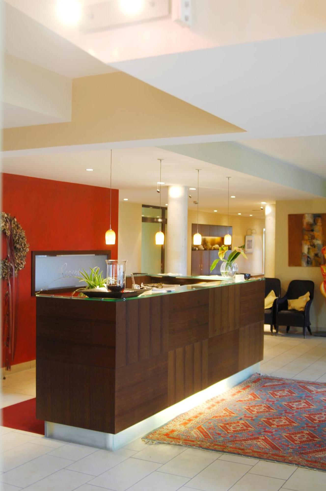 Hotel Schepers โกรเนา ภายนอก รูปภาพ
