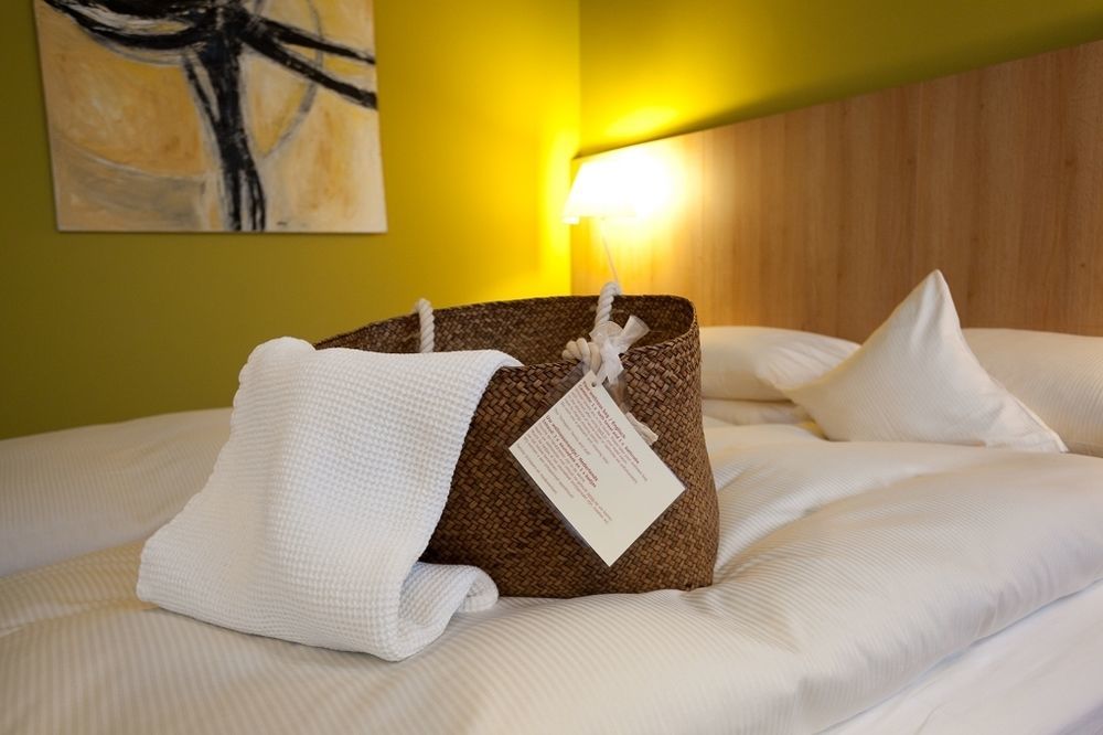 Hotel Schepers โกรเนา ภายนอก รูปภาพ